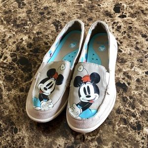 Minnie Mouse Crocs